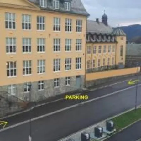 Close To The Center With Sea View * Alesund