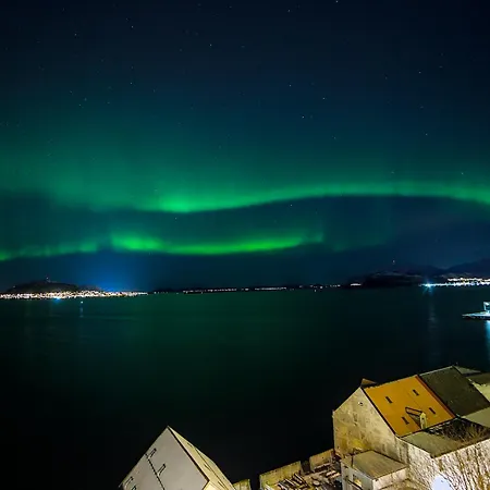 Homestayseaview Alesund Privat bolig
