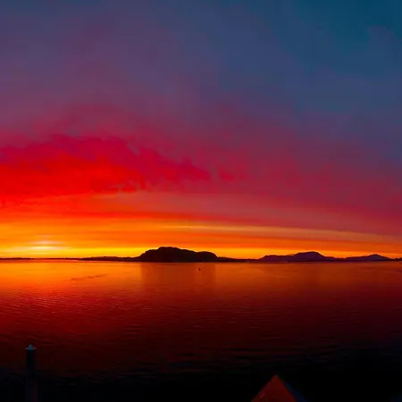 Privat bolig Homestayseaview Alesund *